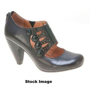 Miz Mooz Sharon Elegant Black Women's Heels Button Decor Perforated Straps US5.5